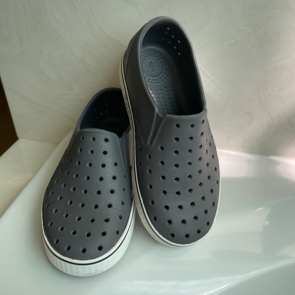Native water shoes size 13 kids gray and white